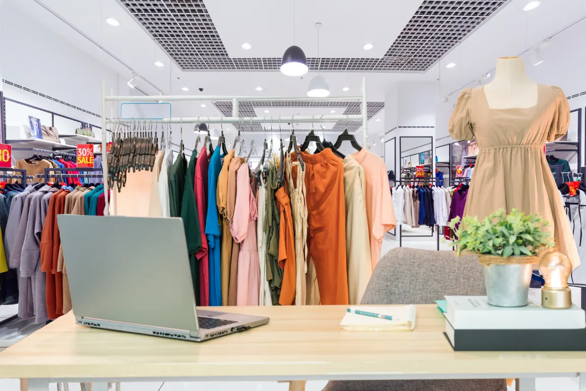 Como iniciar um negócio de roupas mesmo sem experiência