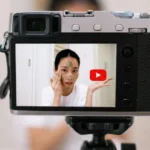 YouTube vai dobrar exigência para novos canais entrarem na monetização em 2027
